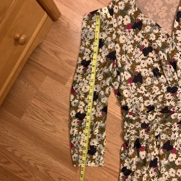 ASTR the Label NWOT Beautiful Floral Mini Dress XL - Picture 6 of 12